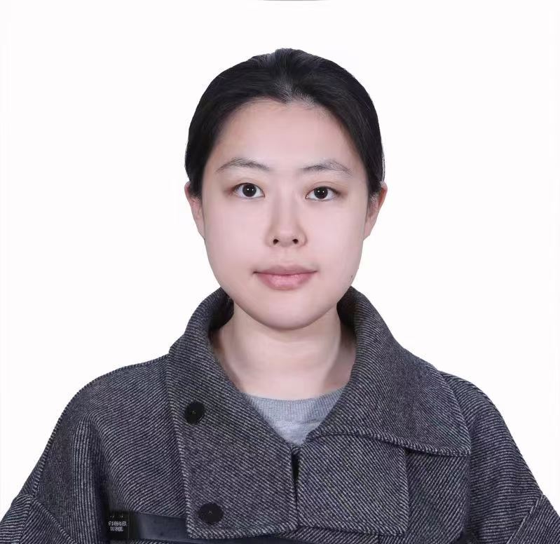 Shixuan Li portrait